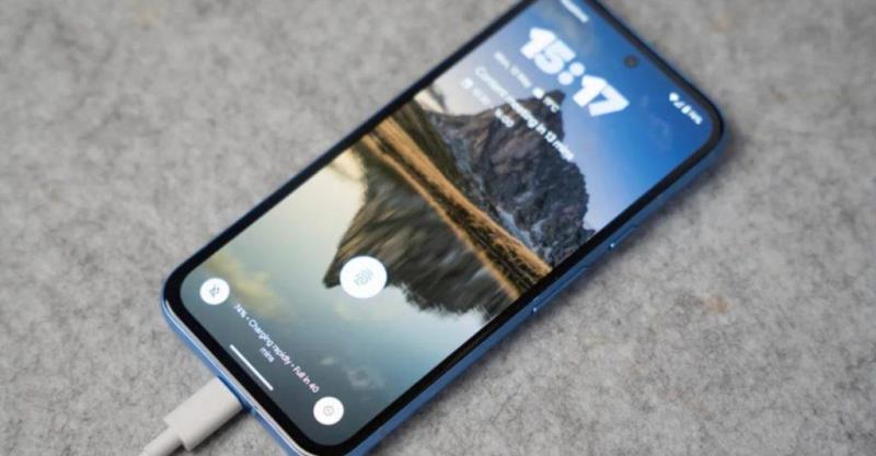 「快速充电」定义太落后，Android 15将改新标准