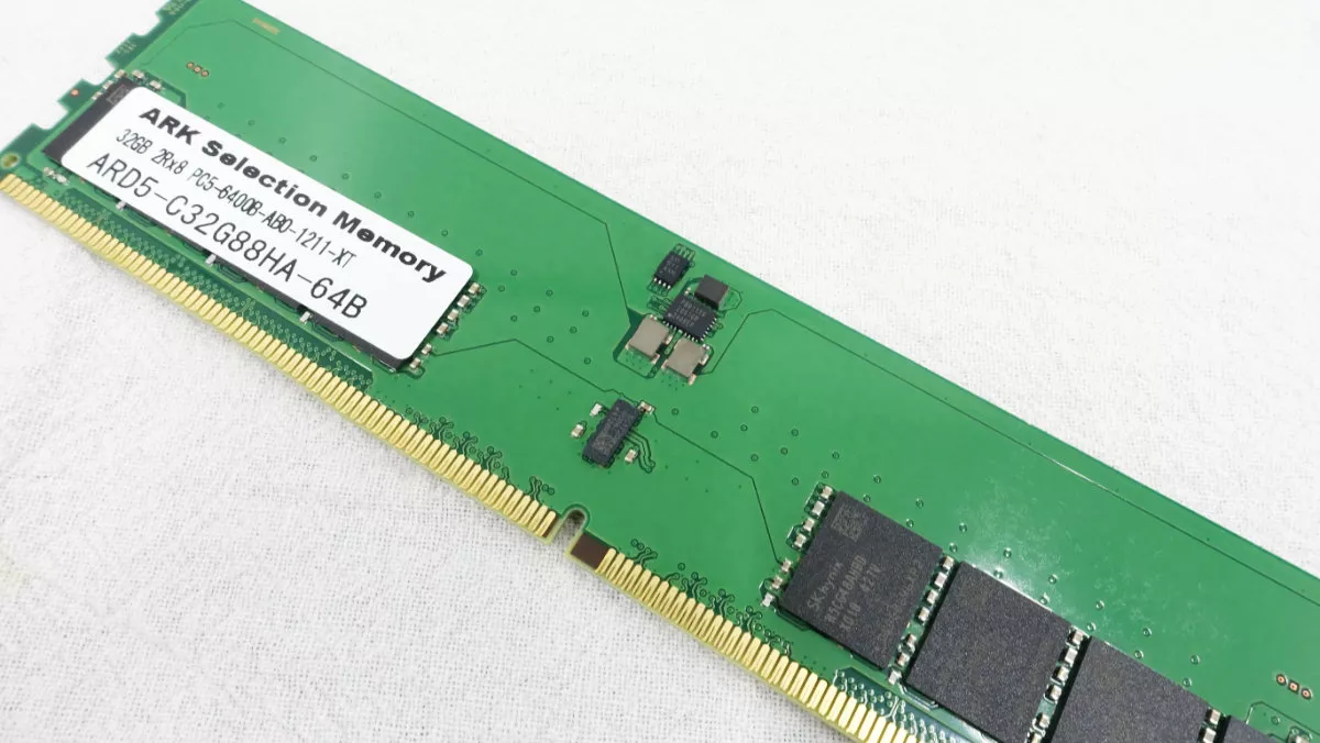 ARK DDR5 CUDIMM 6400 MT/s 内存套件售价 327 美元，采用 SK hynix A 芯片和 32 GB DIMM